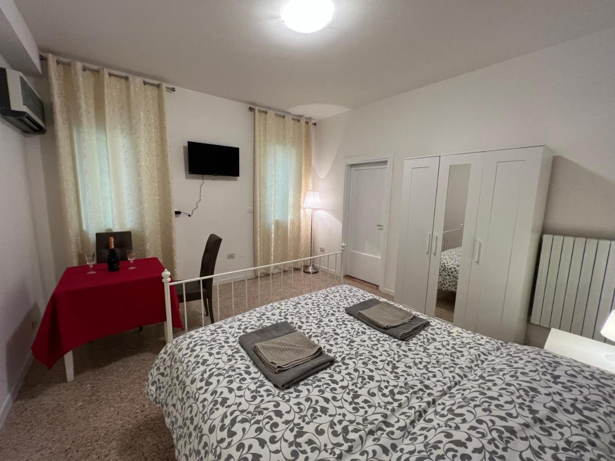 Casa Roma Rooms& Apartmens Πάδοβα Εξωτερικό φωτογραφία